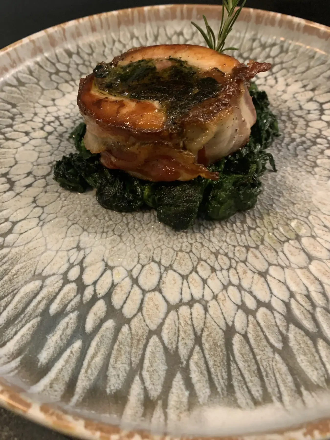 rollè di coniglio ripieno